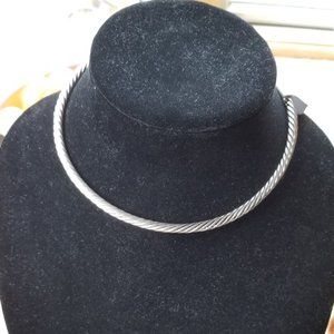 BOUTIQUE COLLECTION Choker Necklace